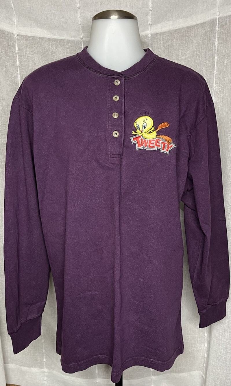 VTG Men’s Tweety Bird long Sleeve Purple Henley With Buttons Size medium